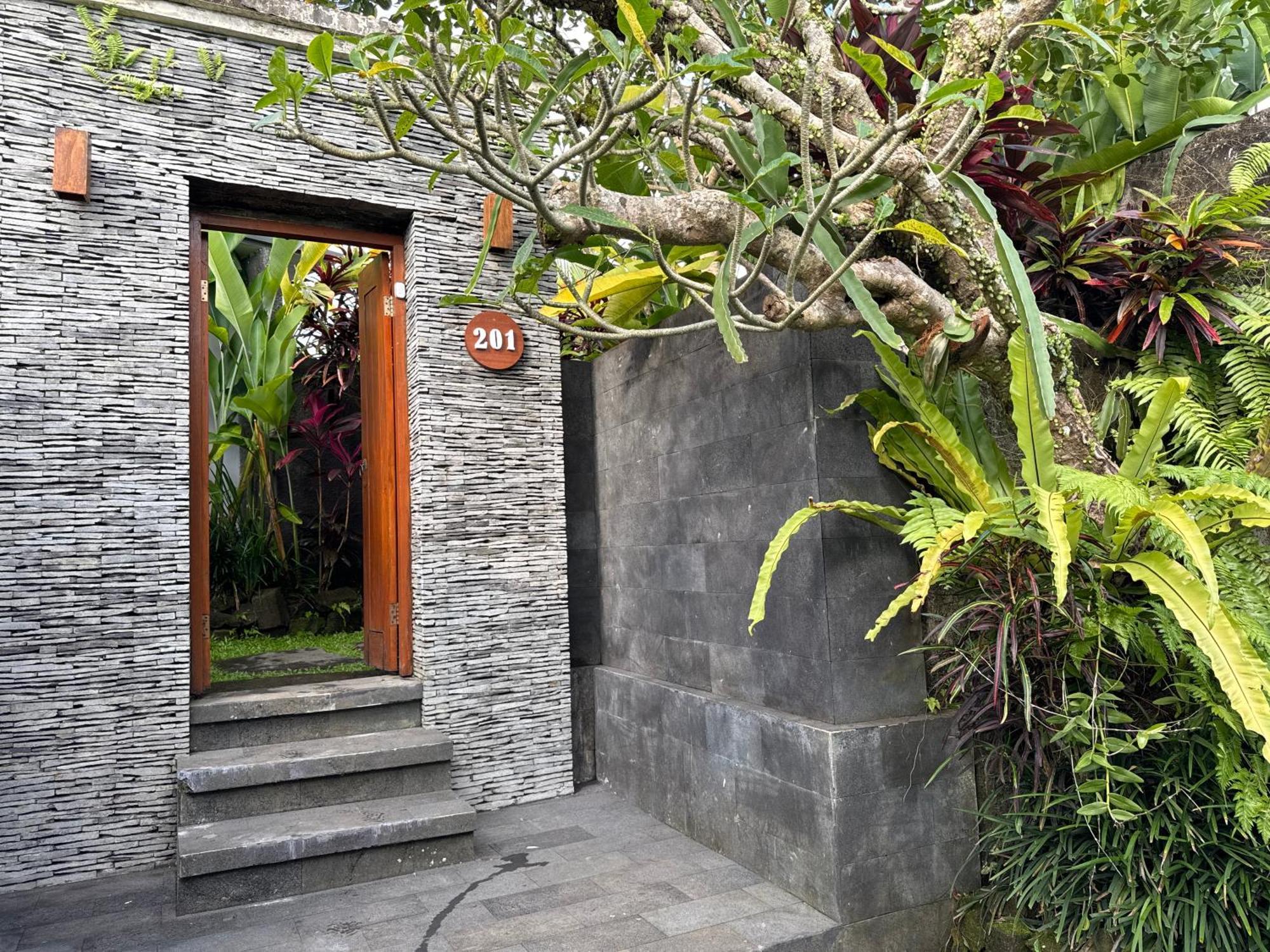 The Sidemen Villa 외부 사진